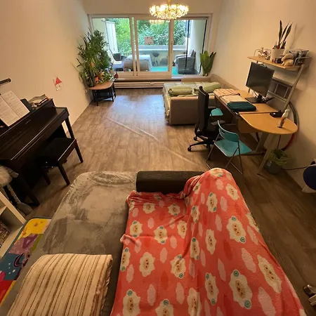 Pansiyon M Zone, Quiet Large Living Room, Terrace Münih