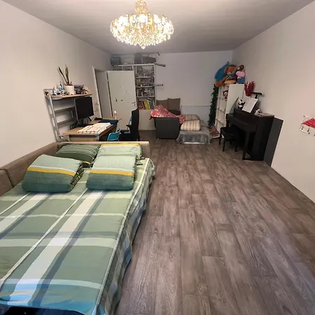 M Zone, Quiet Large Living Room, Terrace Pansiyon *