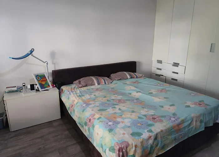 M Zone, Quiet Large Living Room, Terrace 홈스테이 뮌헨